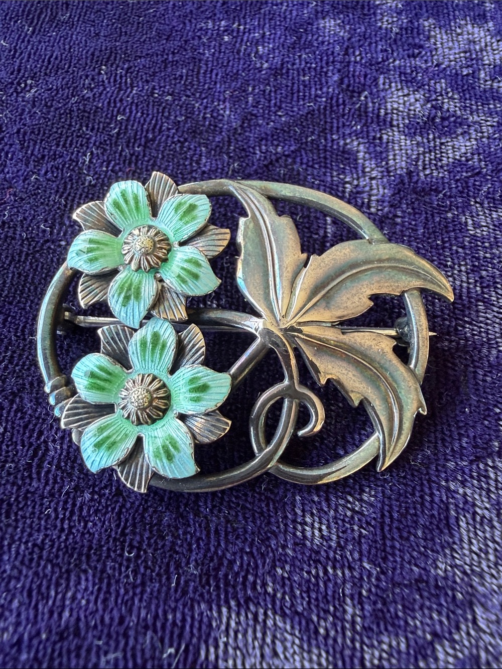 Vintage 14K gold and 925 sterling silver flower brooch pin